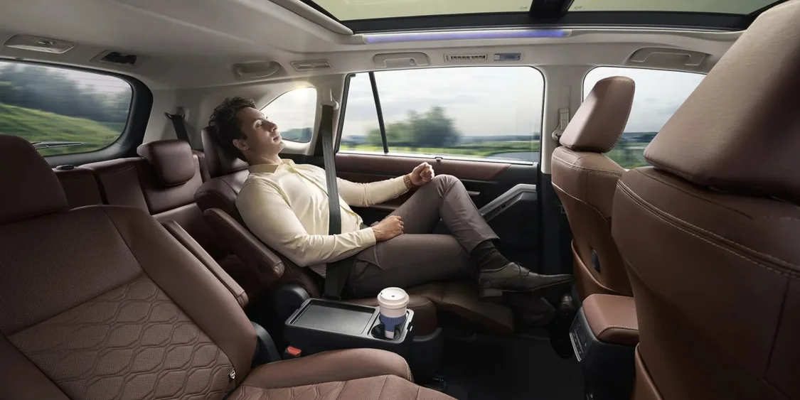 Innova Hycross Convenience